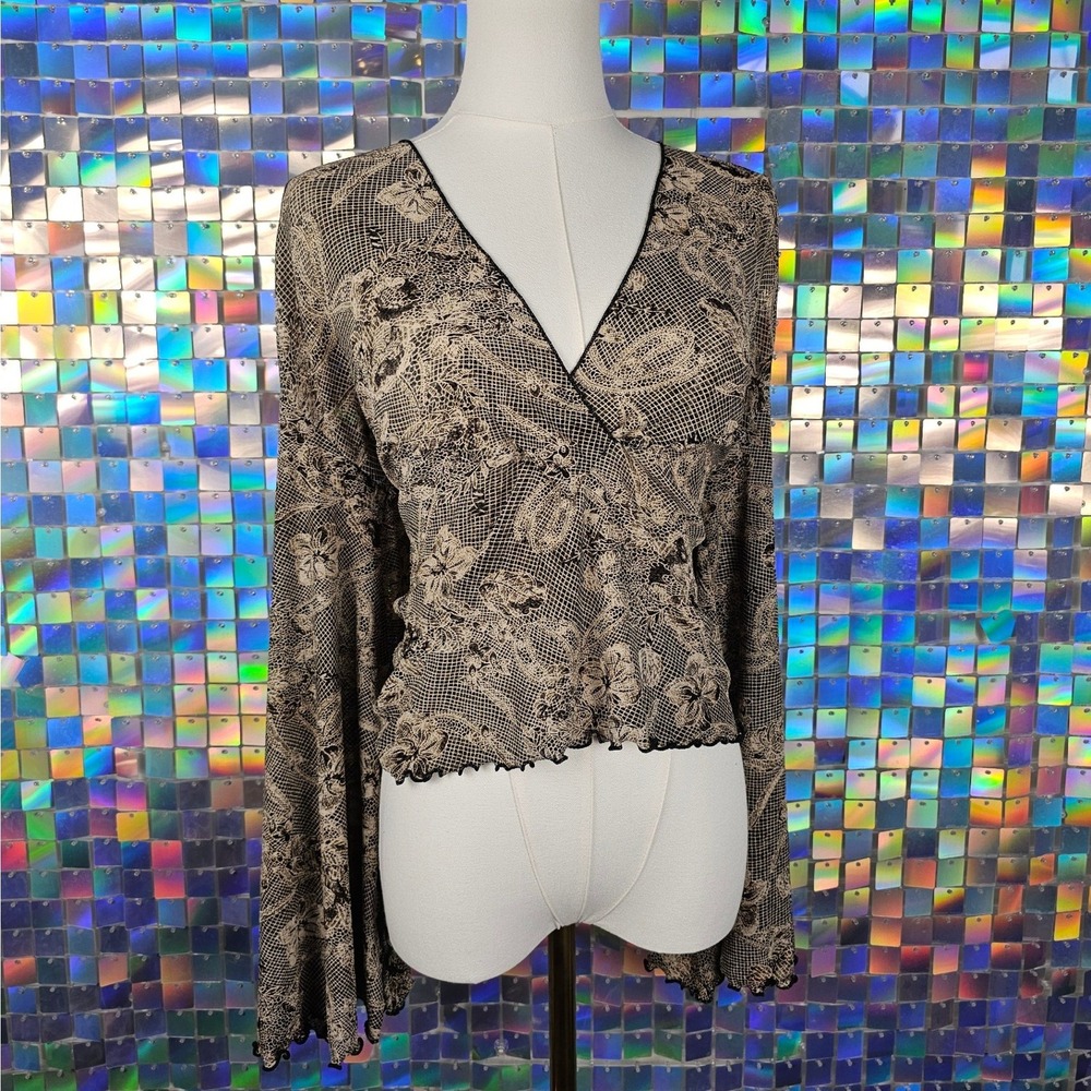 Xi Faux Lace Floral Wrap Top Womens XL Tan Black Bell Sleeve Excellent Cropped